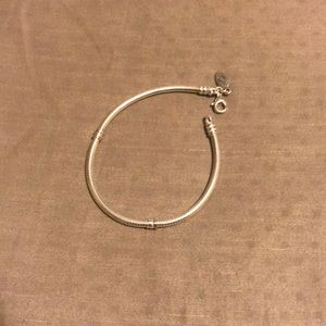 Pandora lobster clasp bracelet